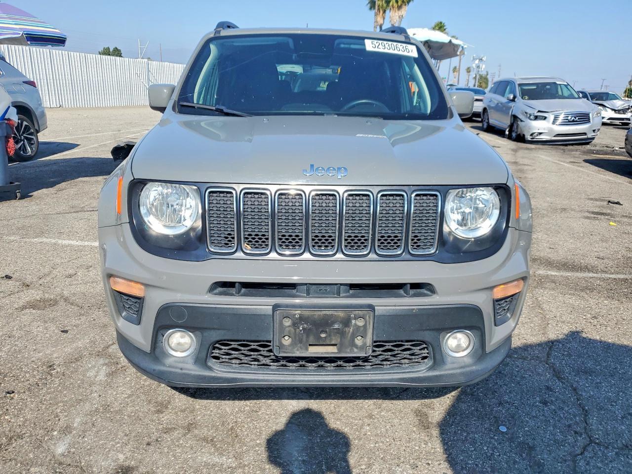 2020 Jeep Renegade Latitude - zdjęcie 5