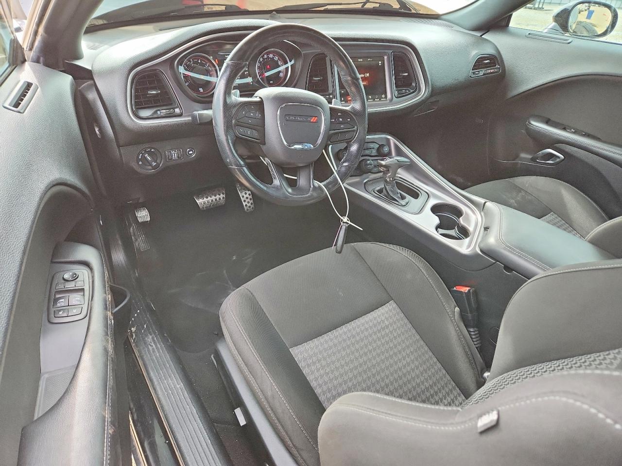 2020 Dodge Challenger R - zdjęcie 8