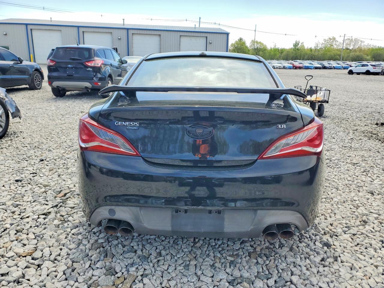 2016 Hyundai Genesis Coupe 3.8L - zdjęcie 6
