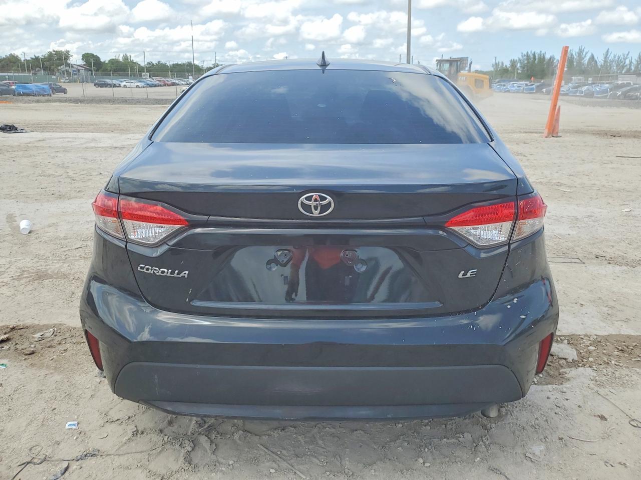 2022 Toyota Corolla Le - zdjęcie 6