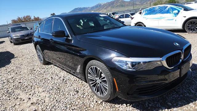 2020 BMW 530 I - zdjęcie 13