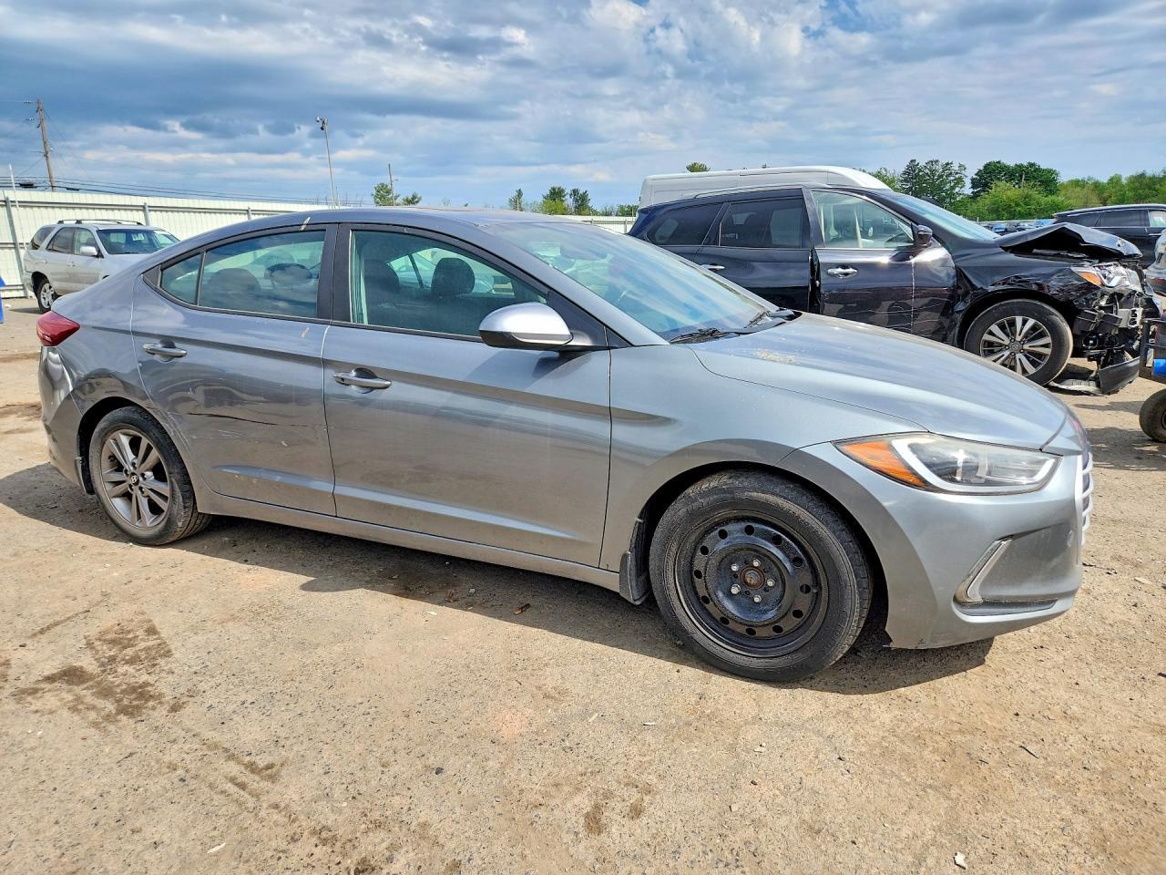 2018 Hyundai Elantra Value Edition - zdjęcie 4