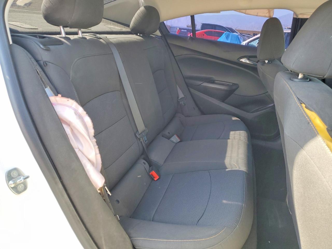 2018 Chevrolet Cruze L - zdjęcie 10