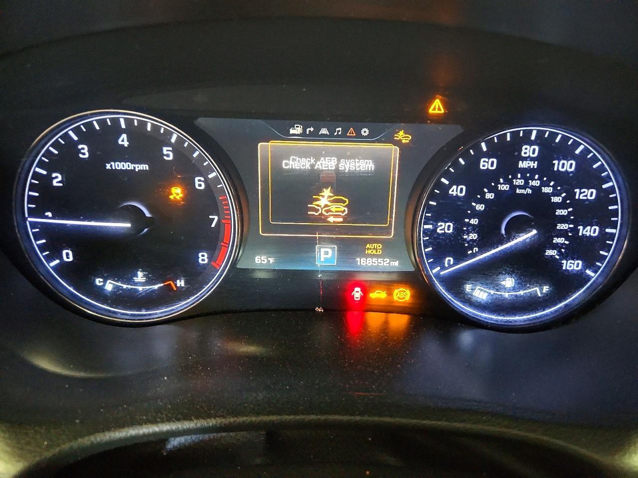 2015 Hyundai Genesis 3.8L - zdjęcie 9