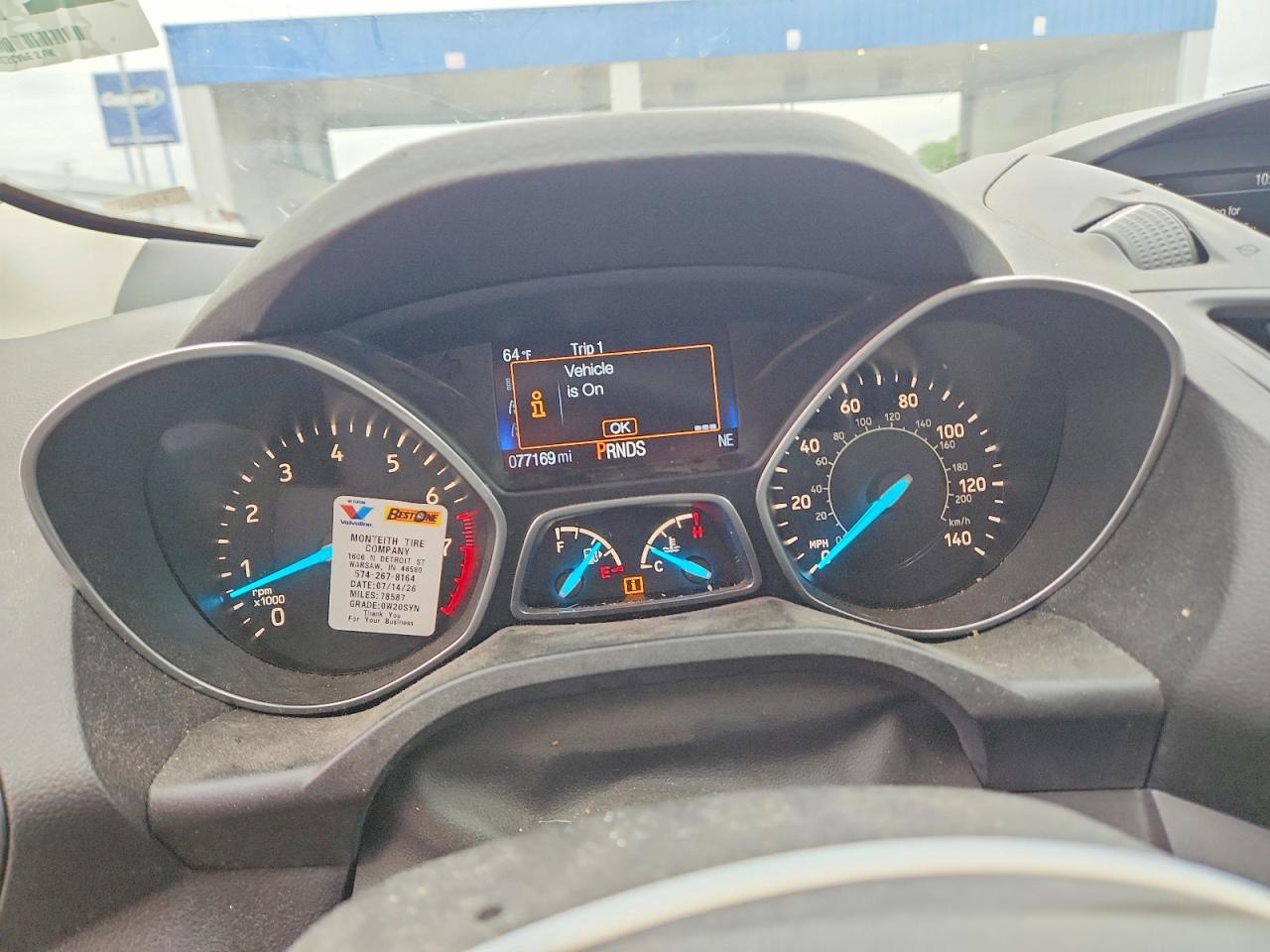 2019 Ford Escape S - zdjęcie 9