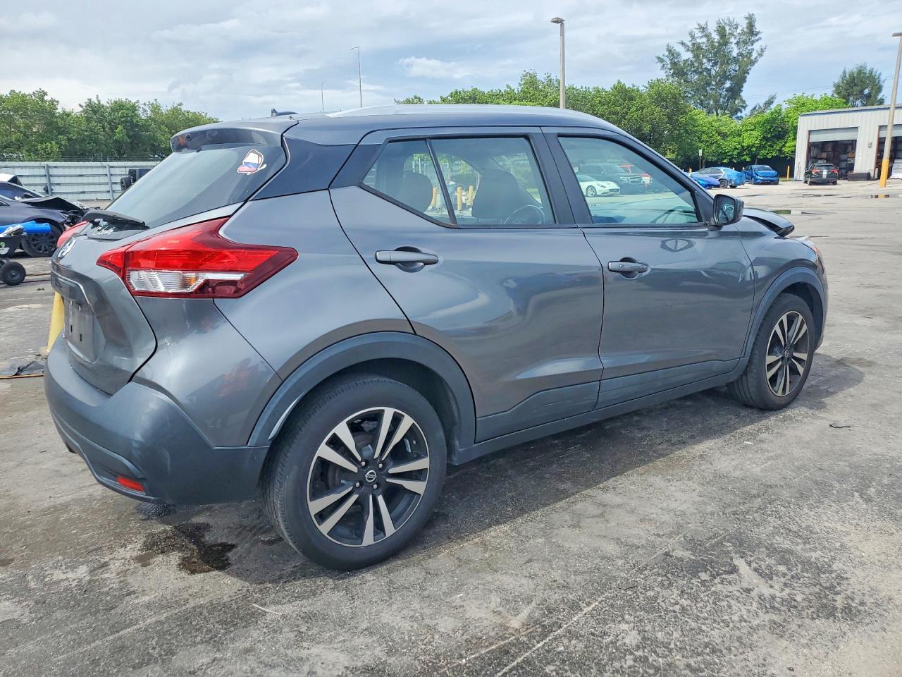 2019 Nissan Kicks Sv - zdjęcie 3