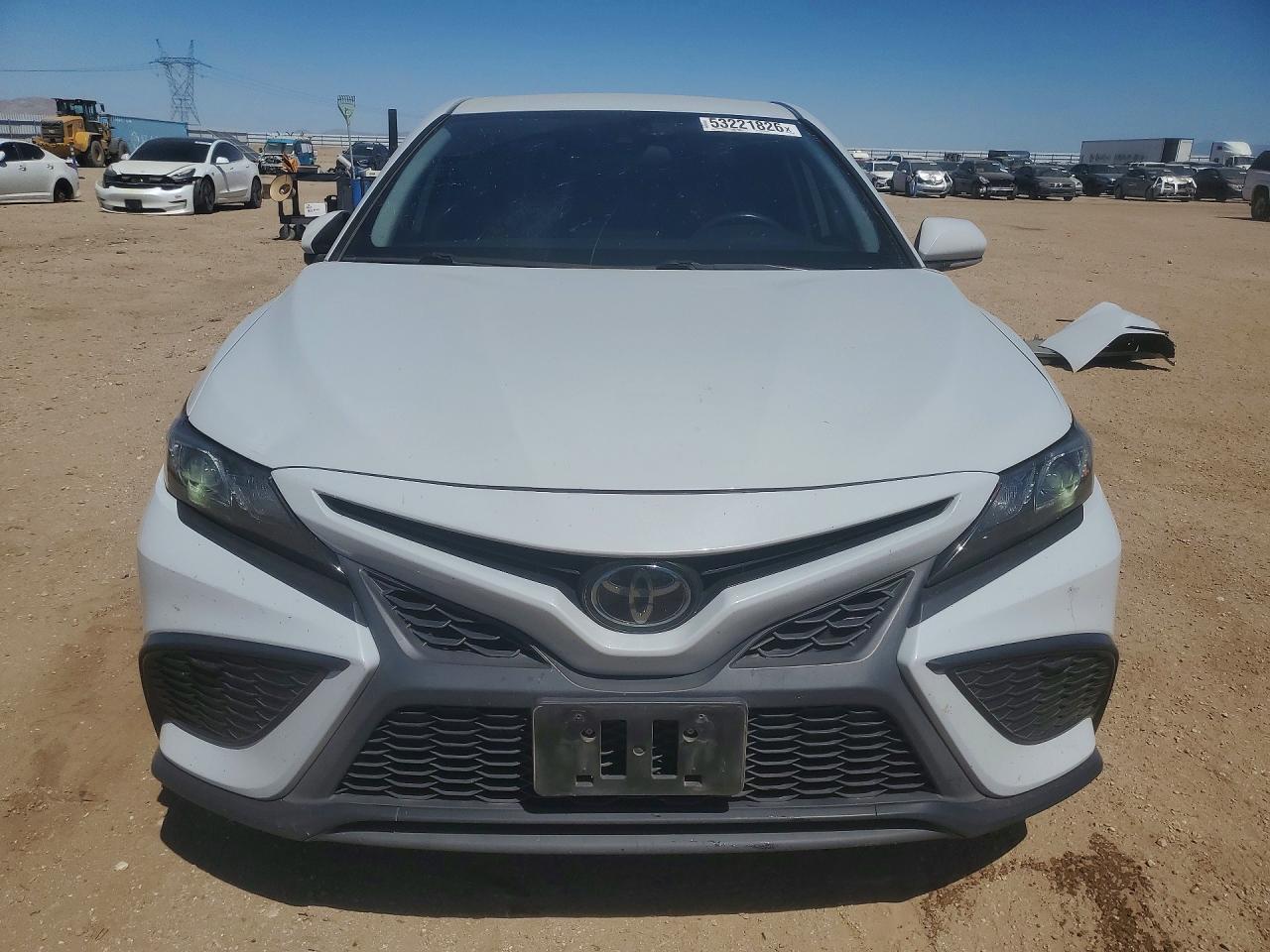 2022 Toyota Camry Se - zdjęcie 5