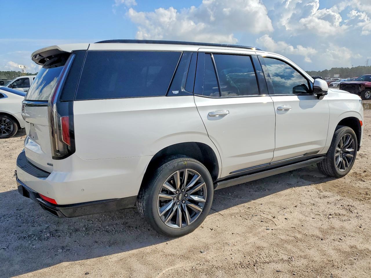 2023 Cadillac Escalade Sport Platinum - zdjęcie 3