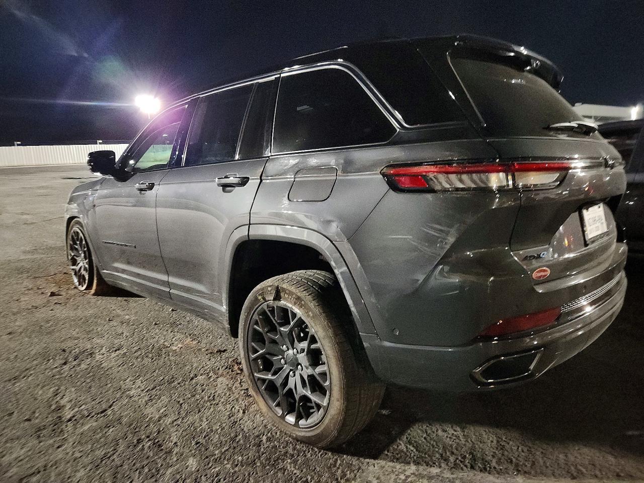 2025 Jeep Grand Cherokee 4Xe Summit Reserve - zdjęcie 2