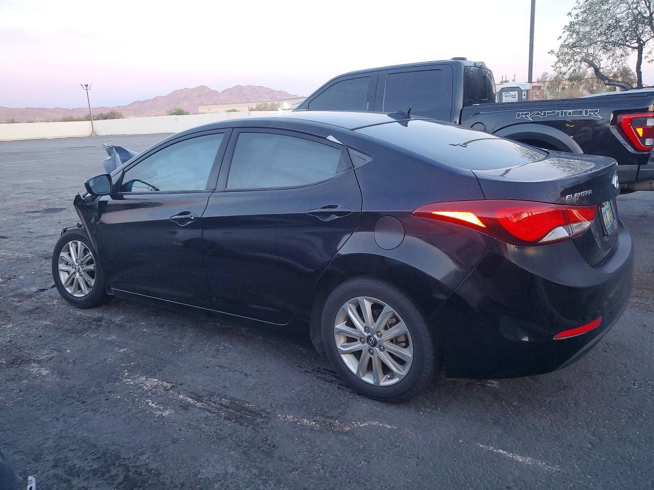 2014 Hyundai Elantra Se - zdjęcie 2