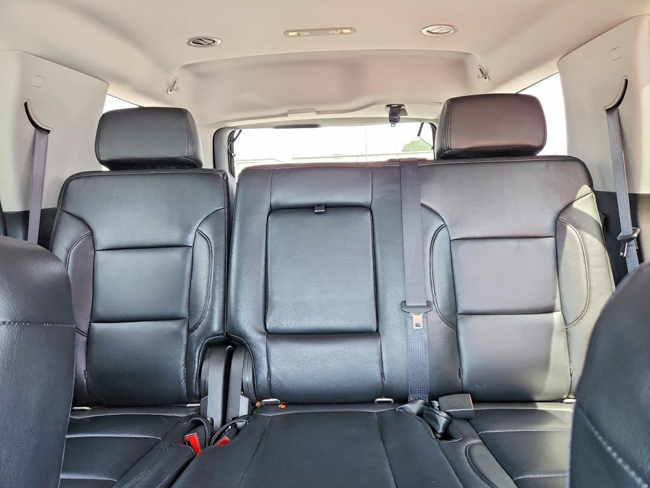 2019 Chevrolet Tahoe C1500 Ls - zdjęcie 10
