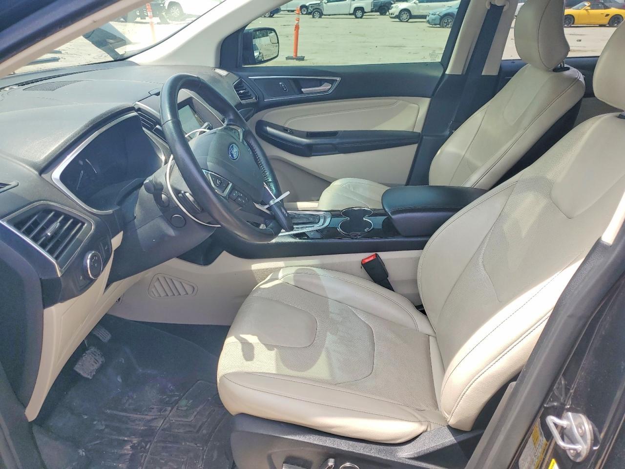 2018 Ford Edge Titanium - zdjęcie 7