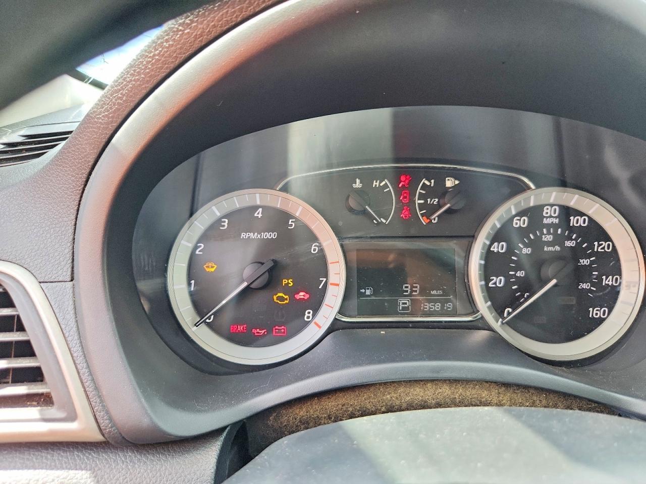 2013 Nissan Sentra S - zdjęcie 9