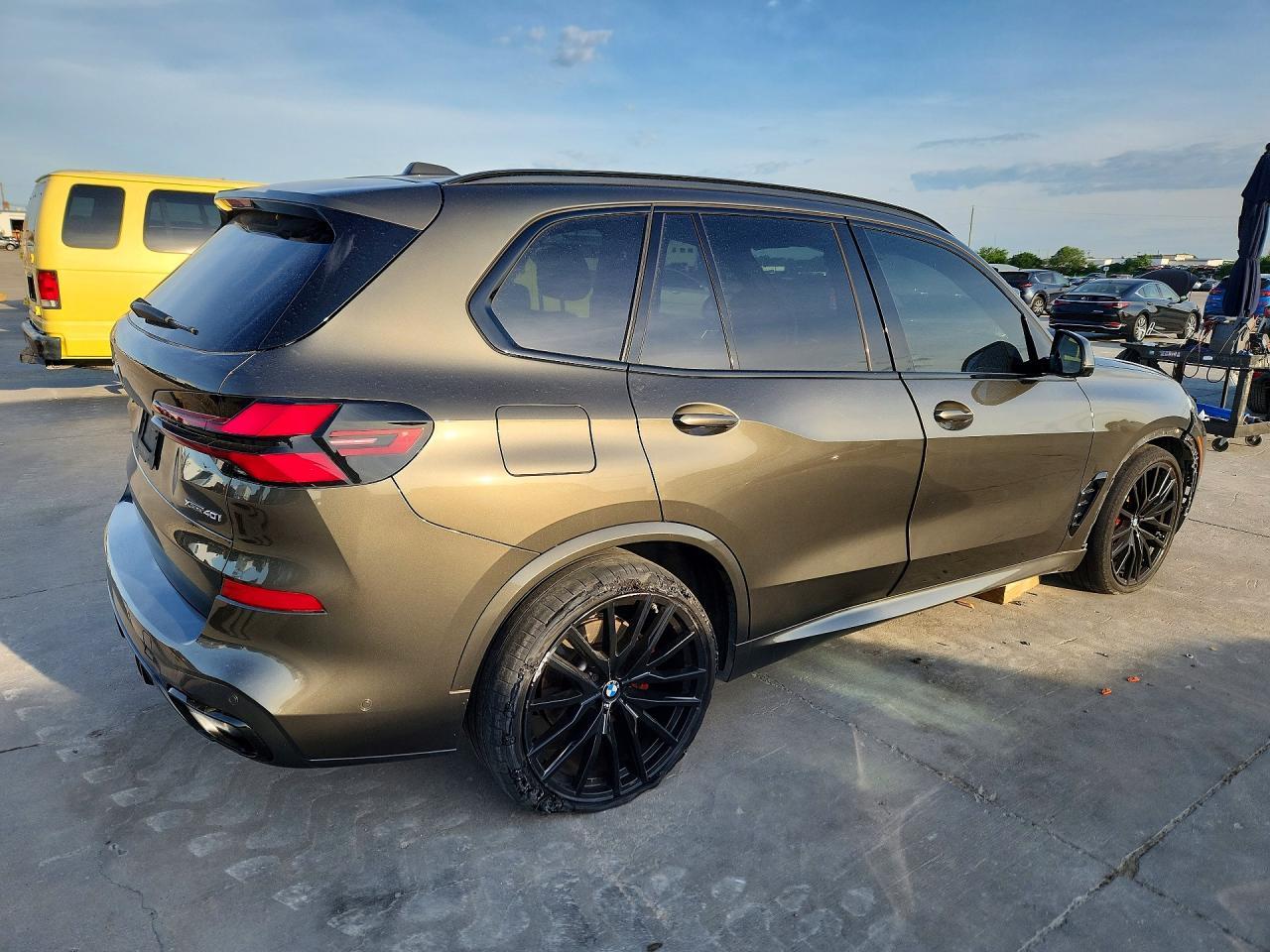 2024 BMW X5 xDrive40I - zdjęcie 3