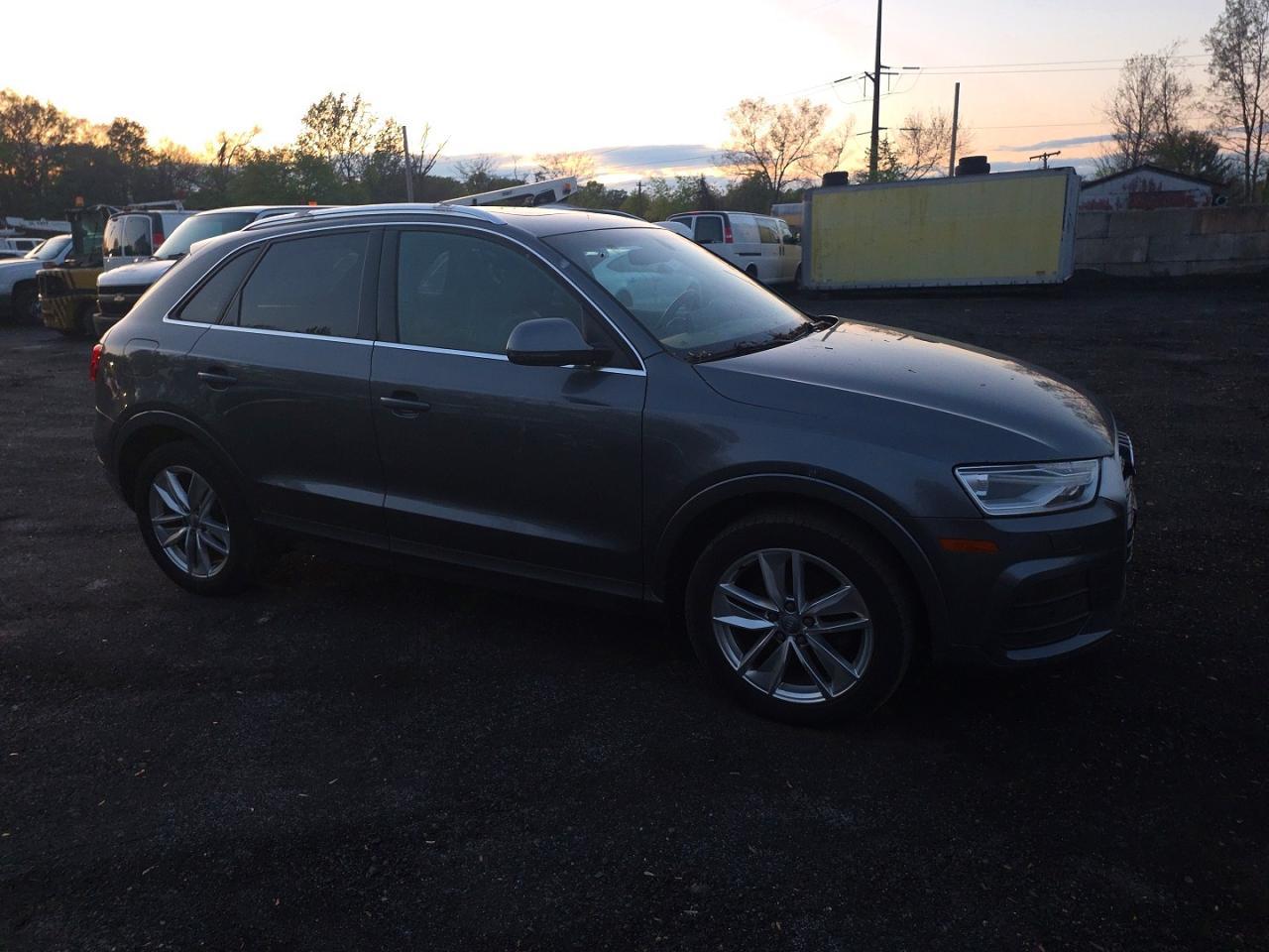 2016 Audi Q3 Premium Plus - zdjęcie główne