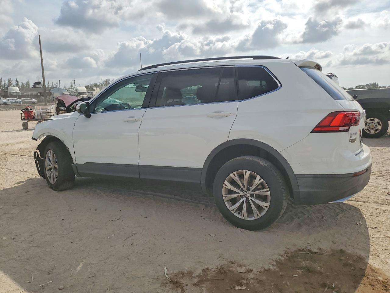 2019 Volkswagen Tiguan Se - zdjęcie 2