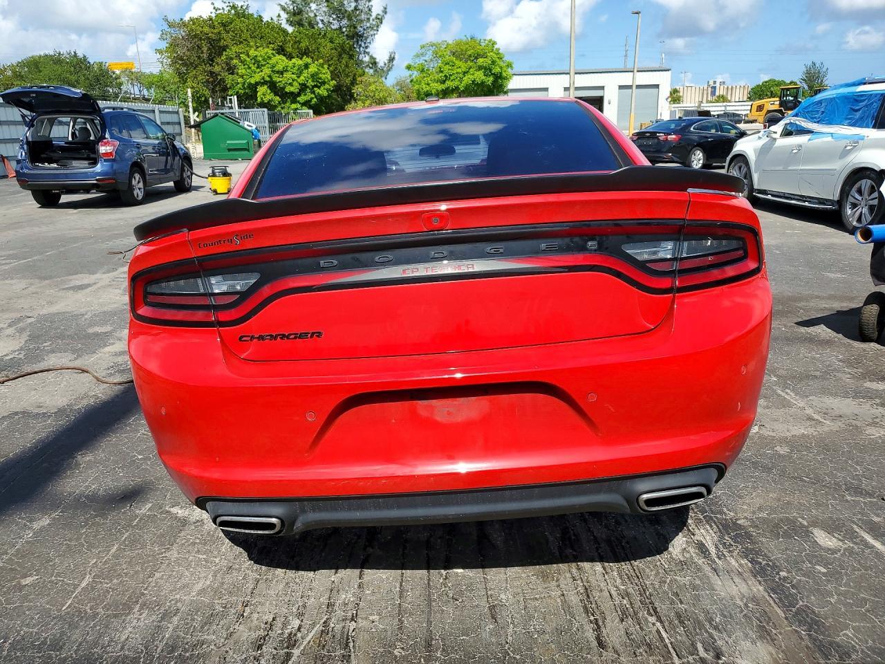 2021 Dodge Charger Sxt - zdjęcie 6