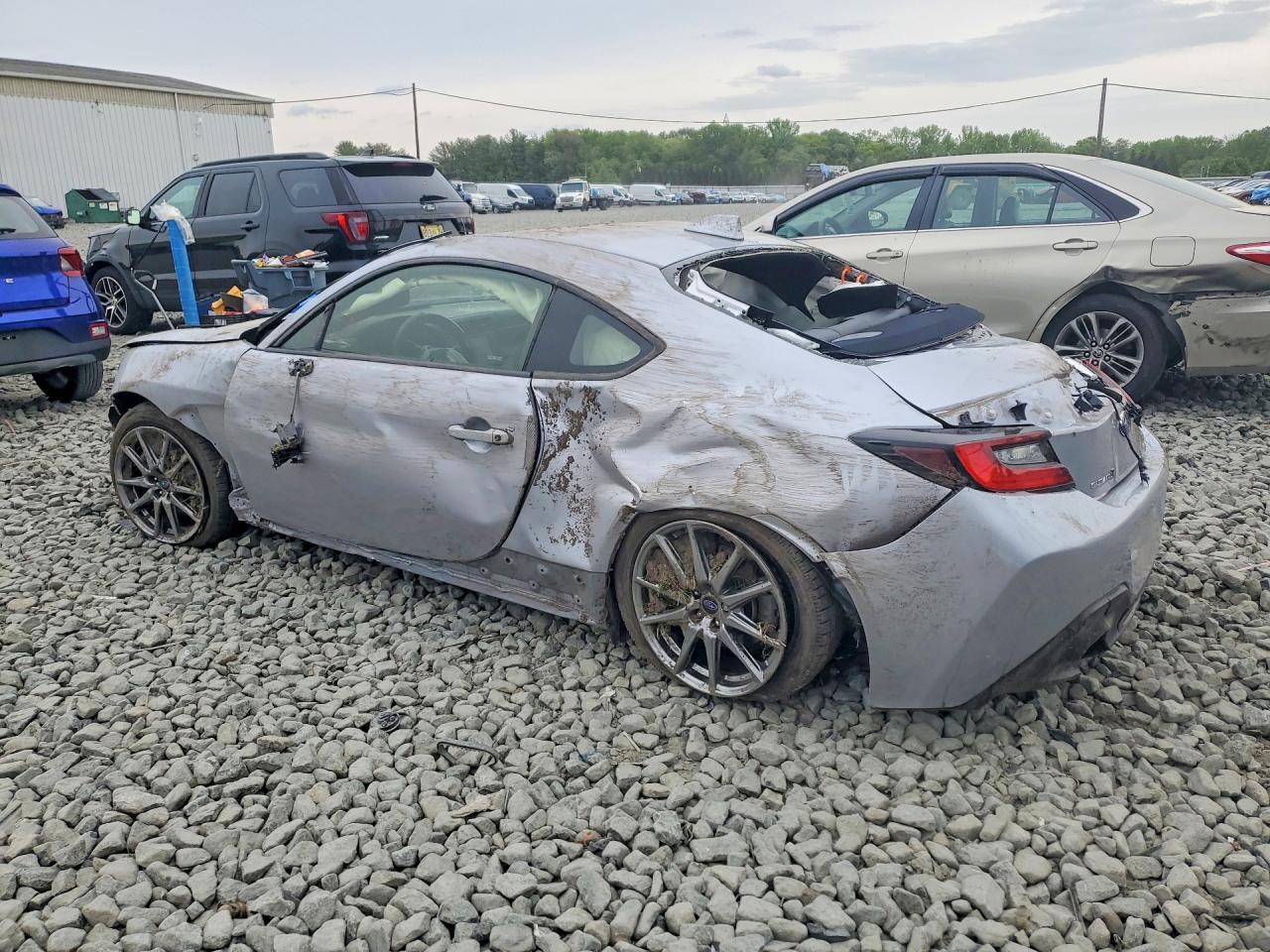 2023 Subaru Brz Premium - zdjęcie 2