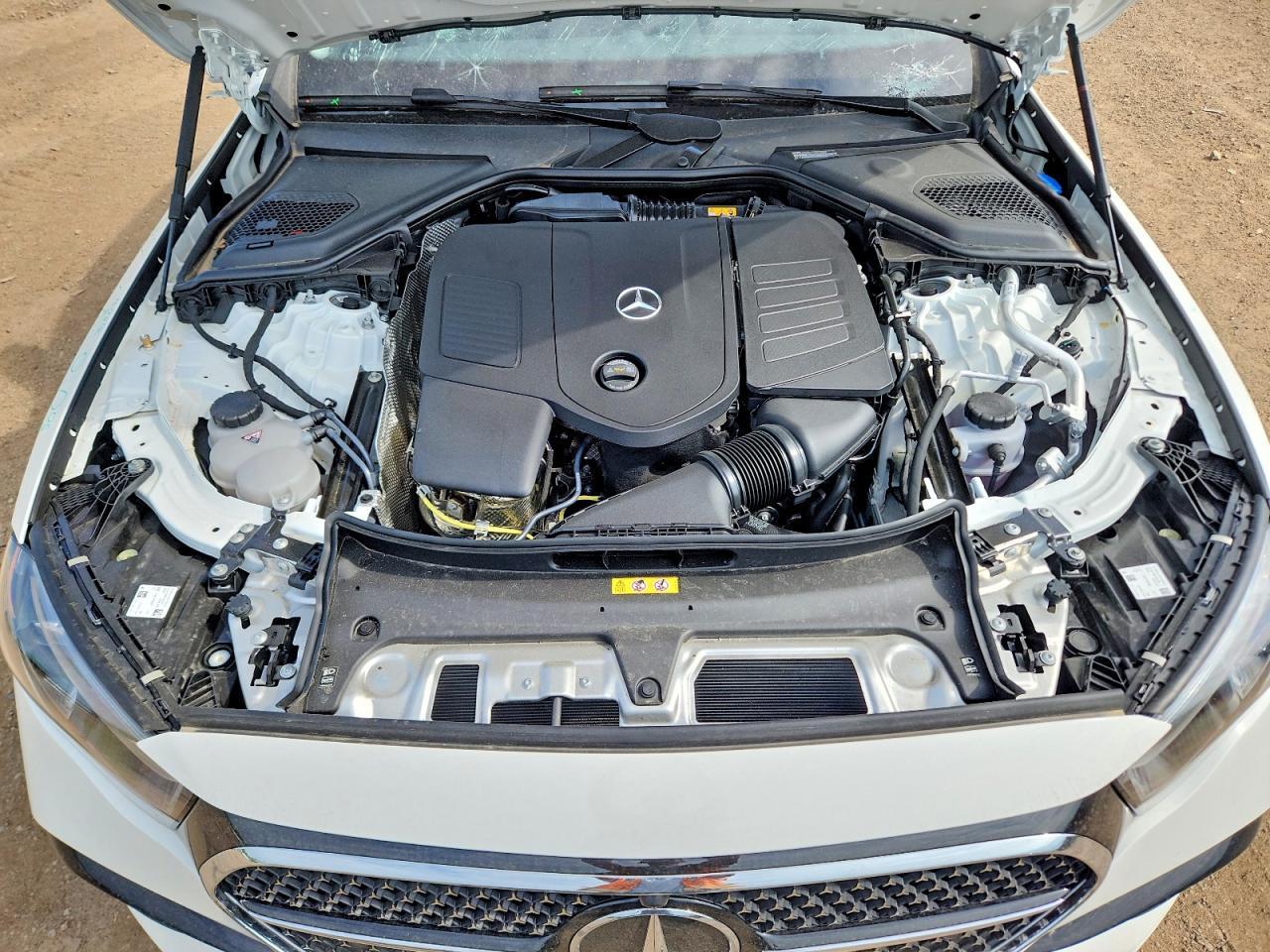 2026 Mercedes-Benz E 350 4Matic - zdjęcie 11