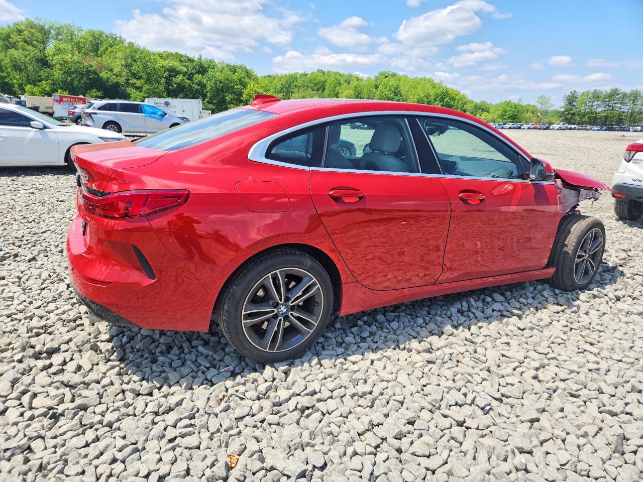 BMW Seria 2 - zdjęcie 3