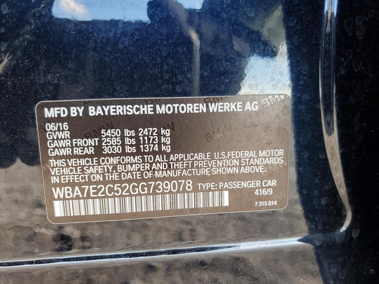 2016 BMW 740 I - zdjęcie 12