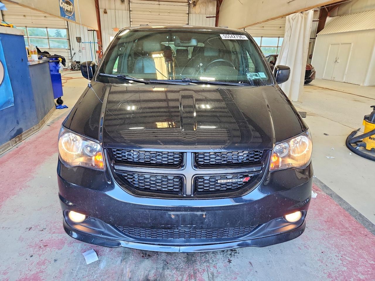 2019 Dodge Grand Caravan Gt - zdjęcie 5