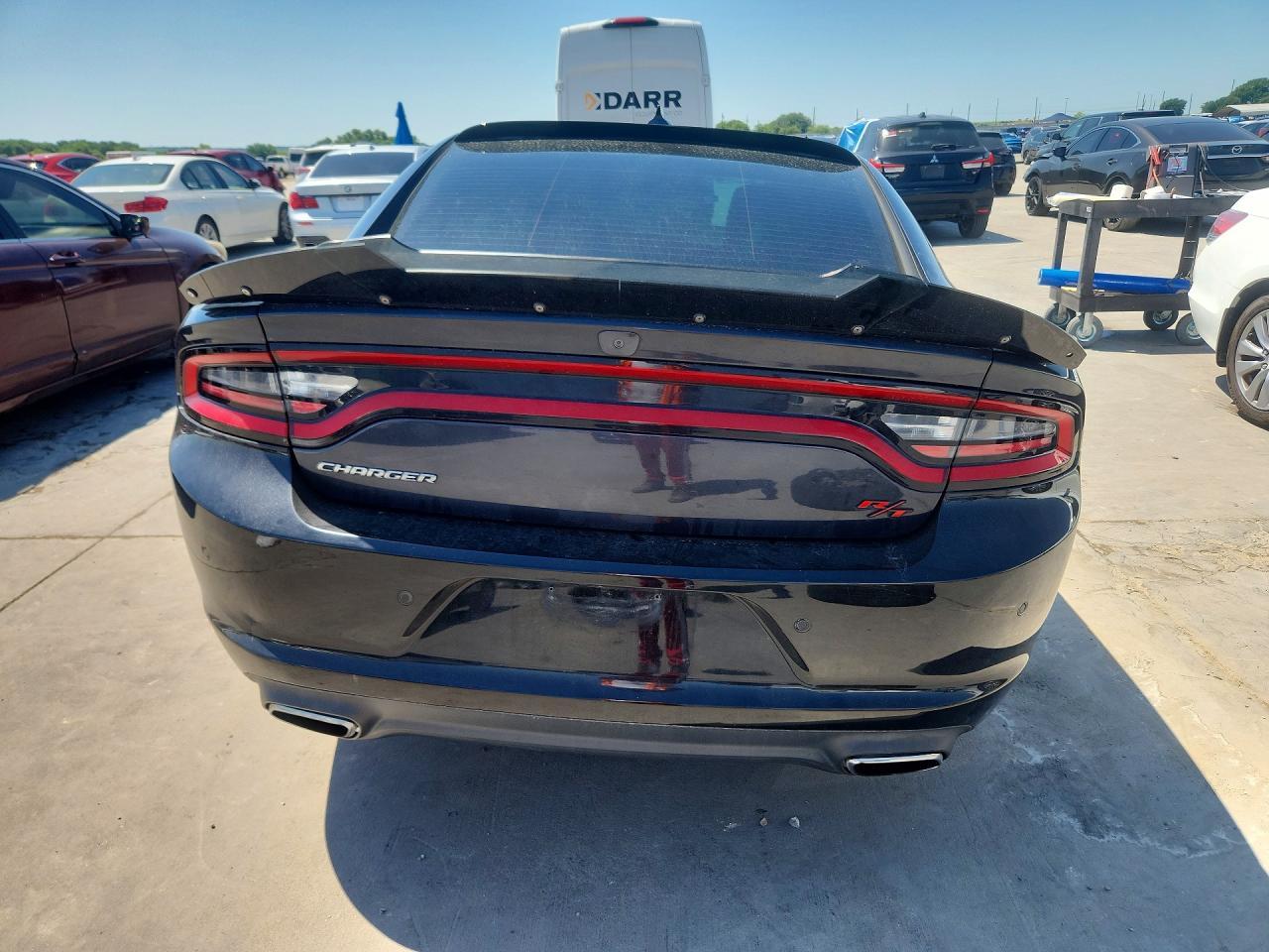 2016 Dodge Charger R - zdjęcie 6