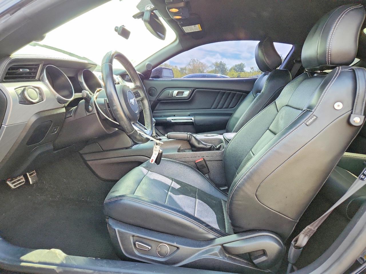 2019 Ford Mustang Gt - zdjęcie 7