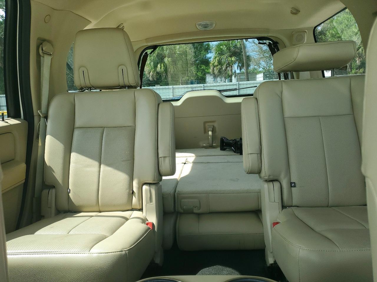 2017 Ford Expedition Limited - zdjęcie 10