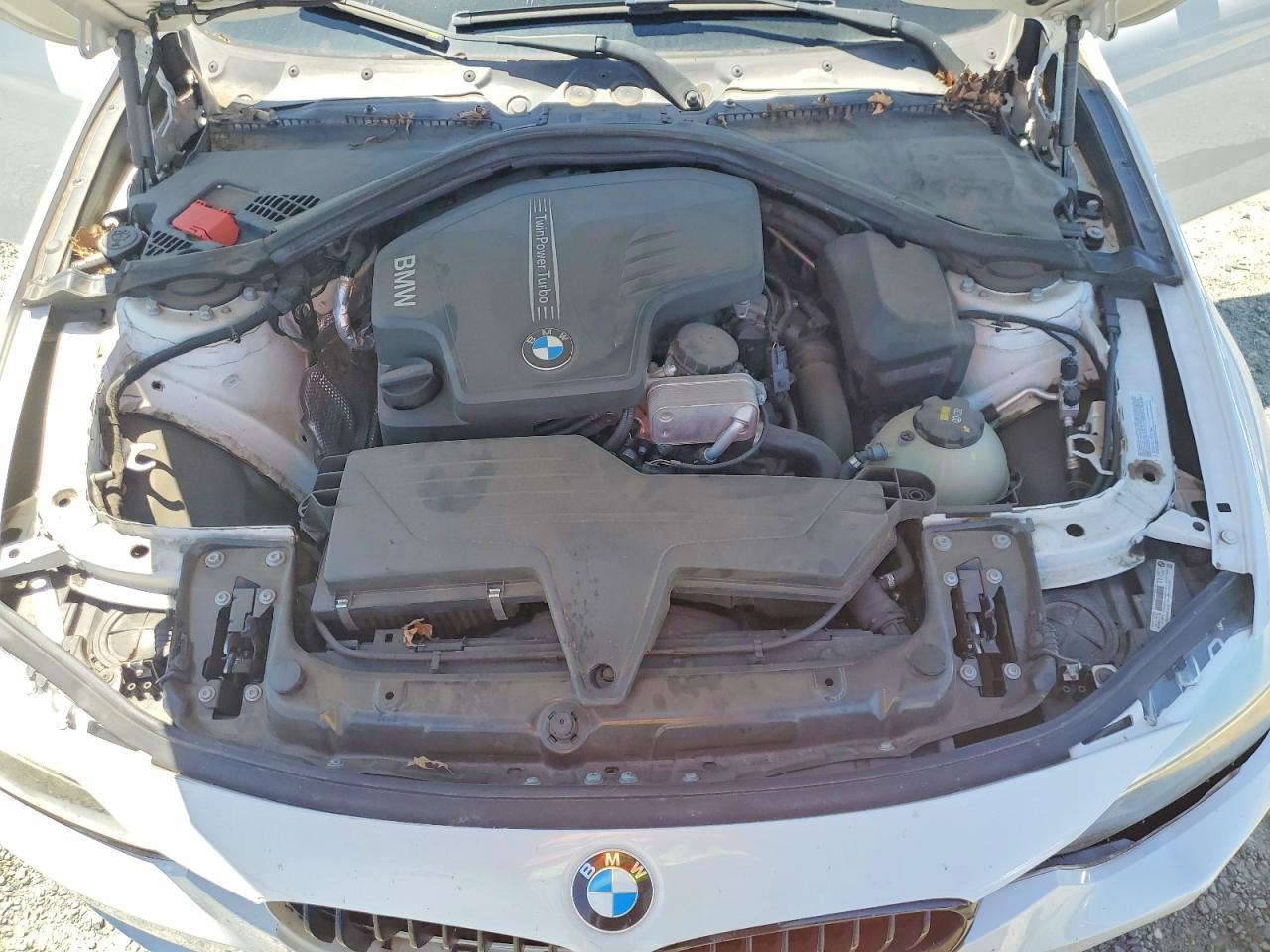 2015 BMW 328 I - zdjęcie 11