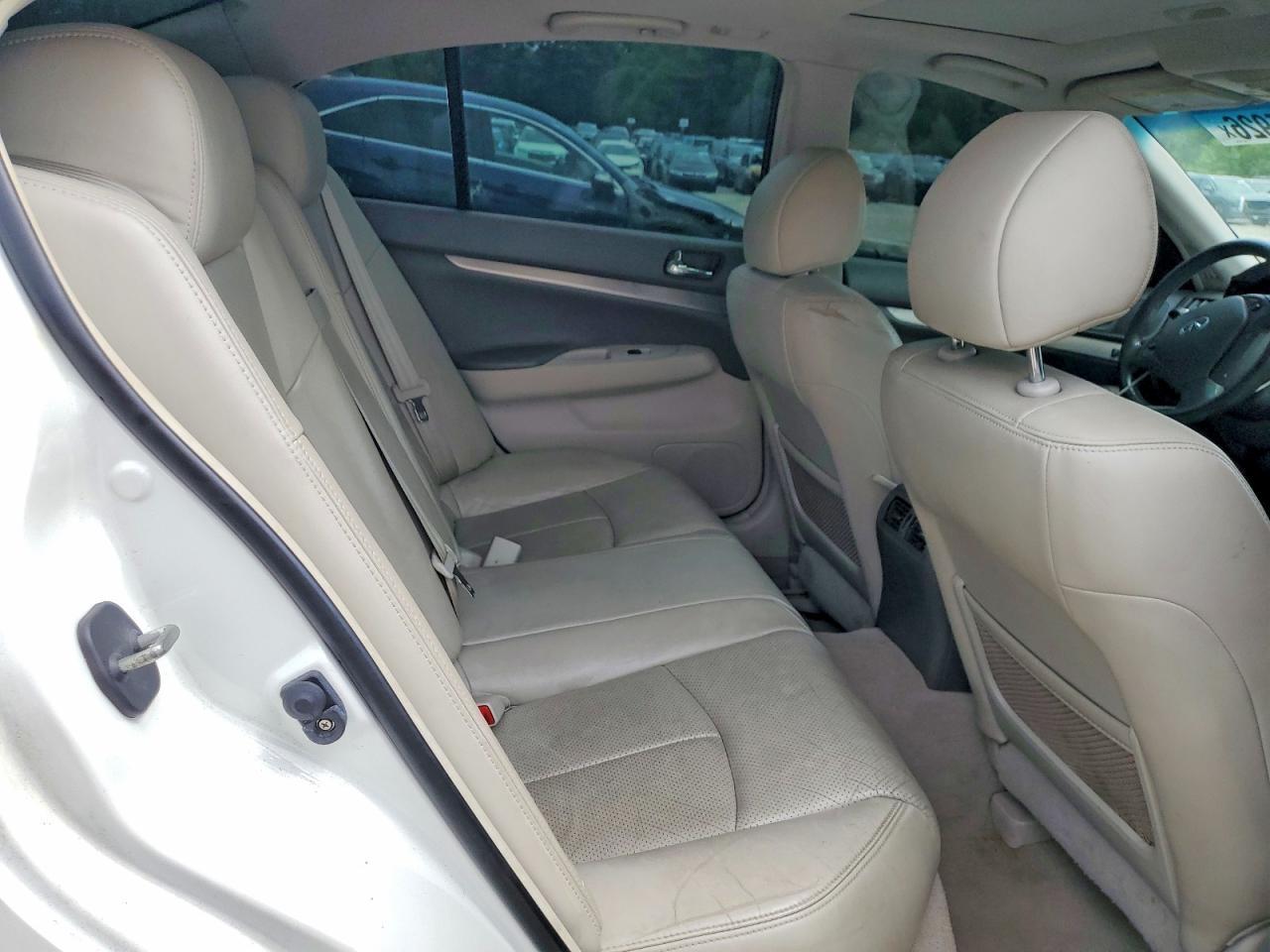 2013 Infiniti G37 Sedan X - zdjęcie 10