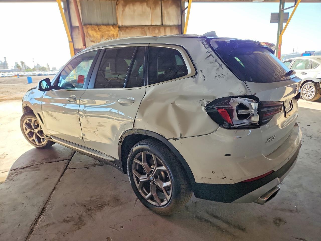 2024 BMW X3 xDrive30I - zdjęcie 2
