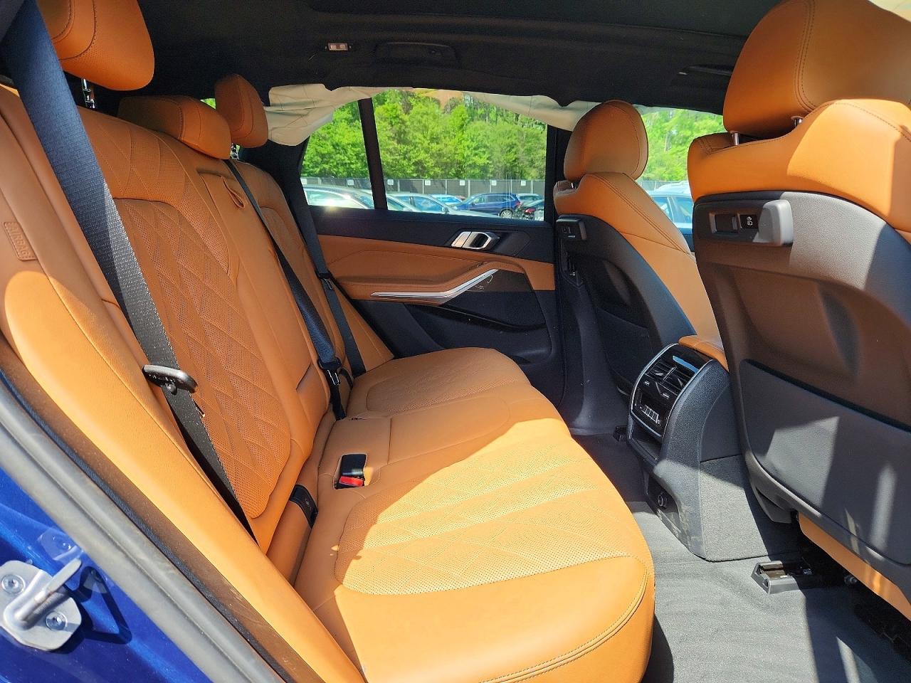 2023 BMW X5 xDrive40I - zdjęcie 11