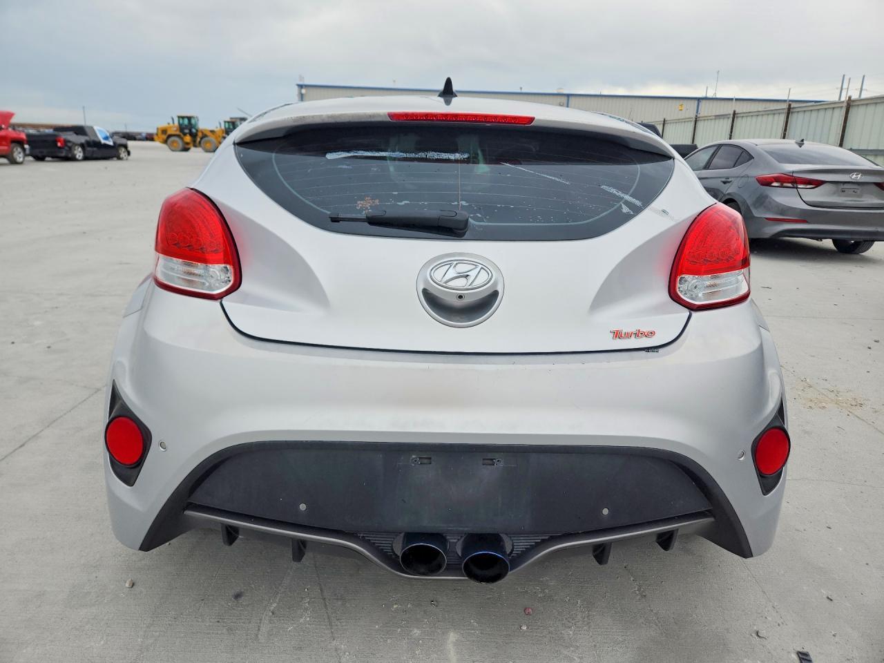 2017 Hyundai Veloster Turbo - zdjęcie 6