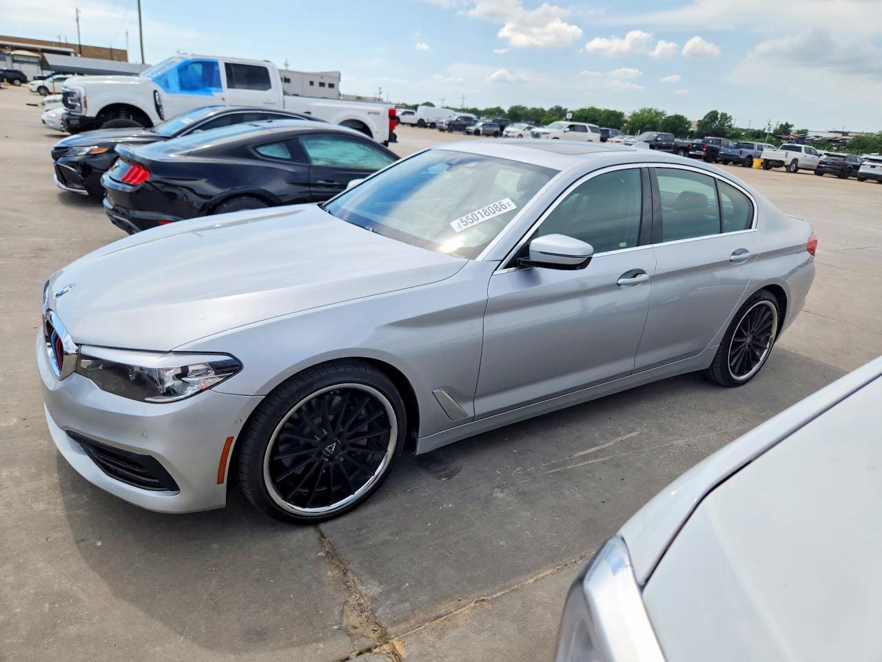 2019 BMW 530 I - zdjęcie główne