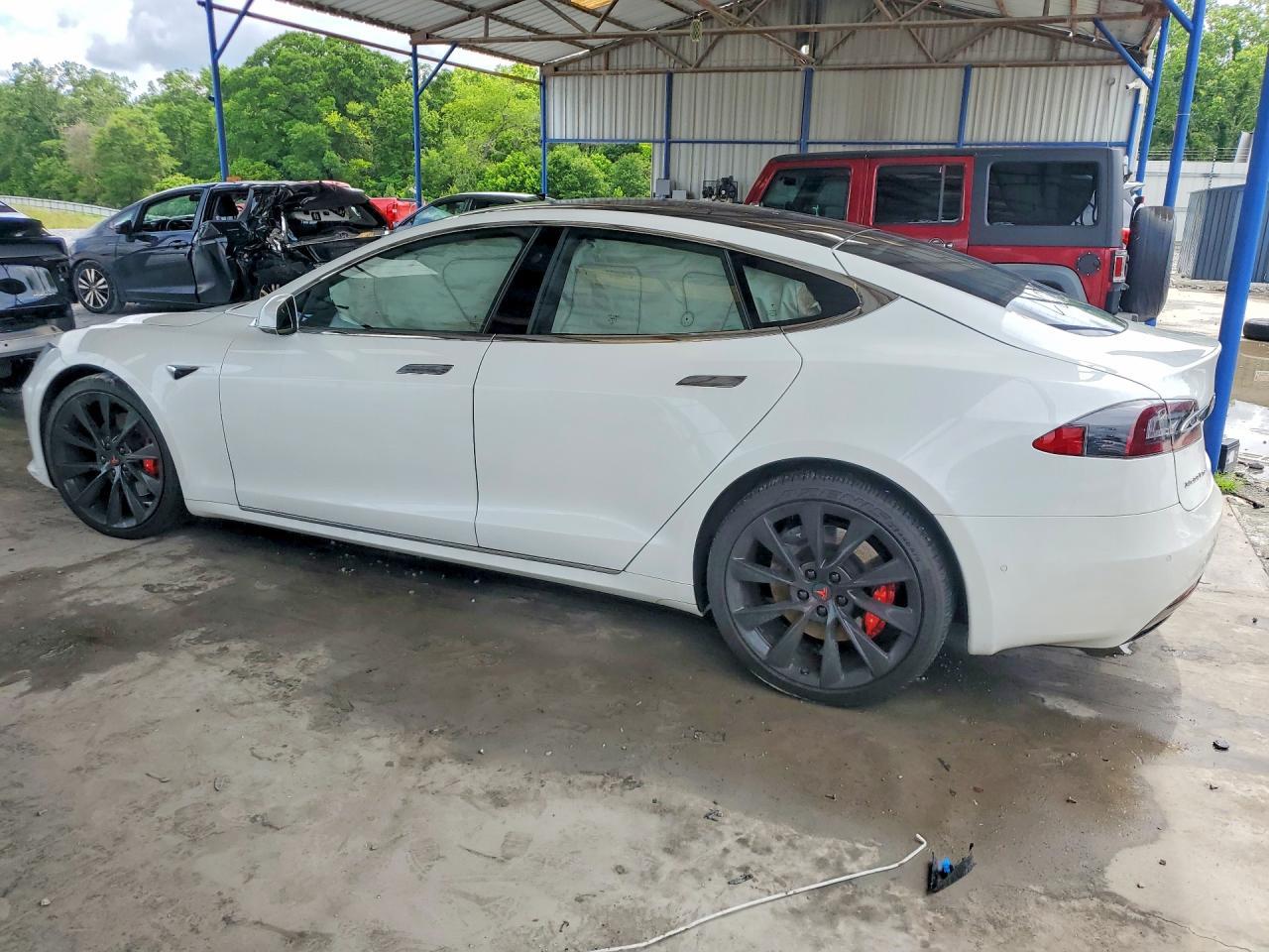 2018 Tesla Model S - zdjęcie 2