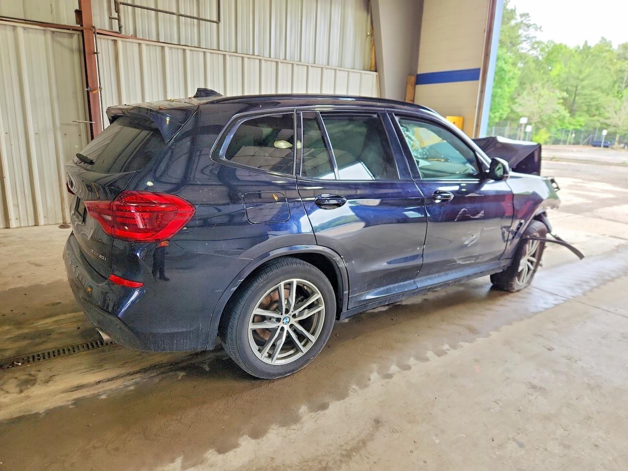 2018 BMW X3 xDrive30I - zdjęcie 3