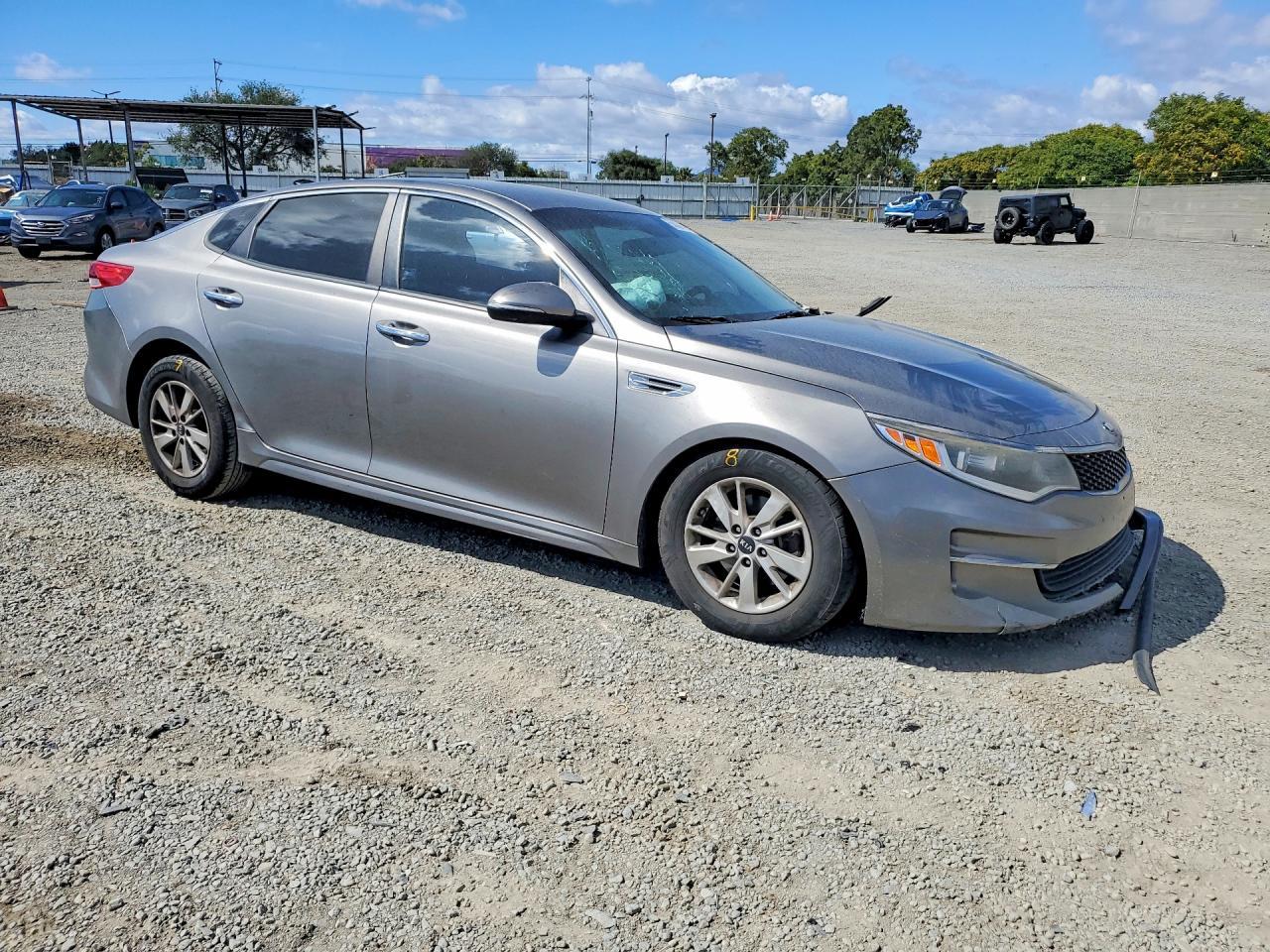 2016 Kia Optima Lx - zdjęcie 4