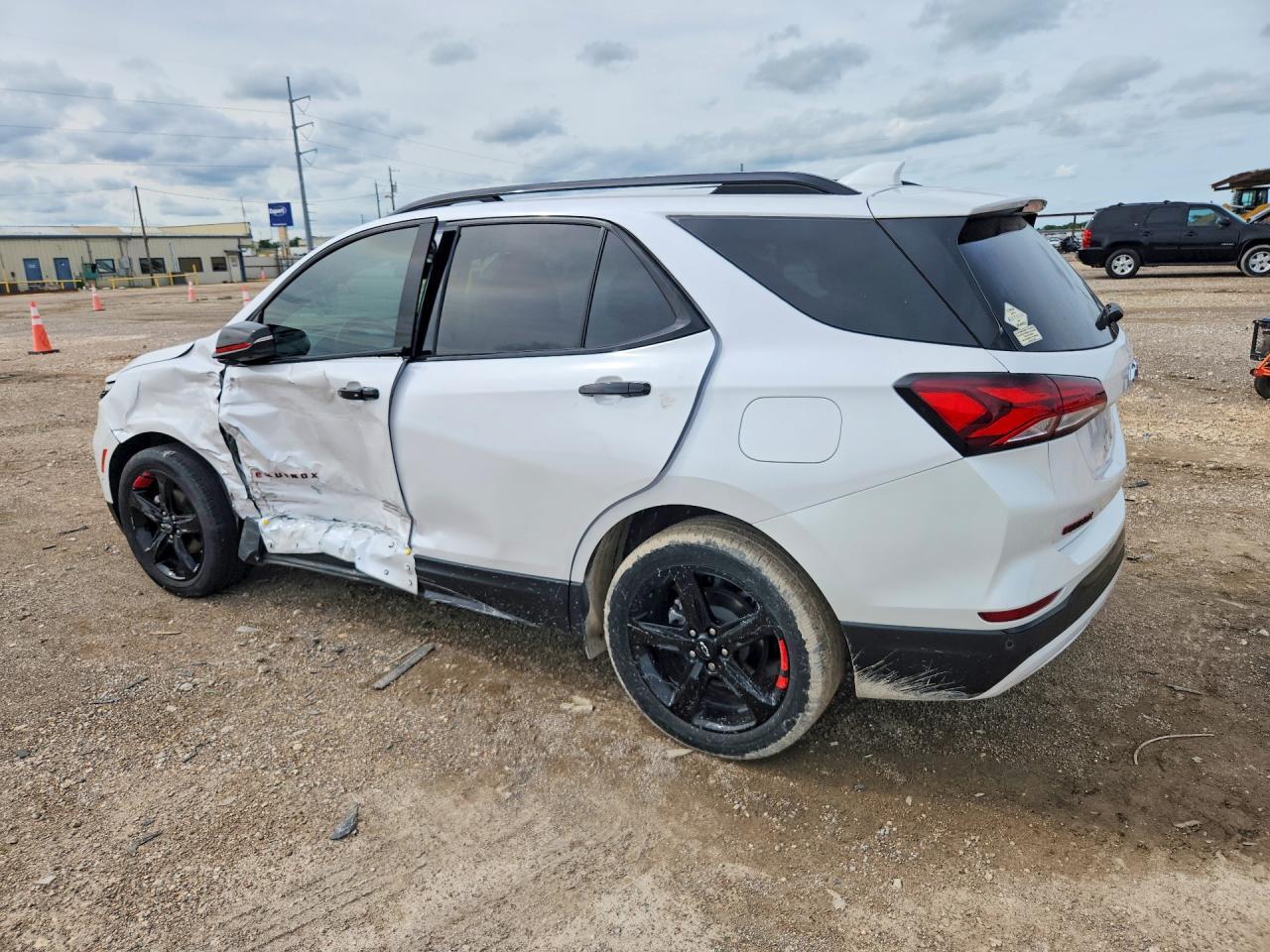 2024 Chevrolet Equinox Premier - zdjęcie 2