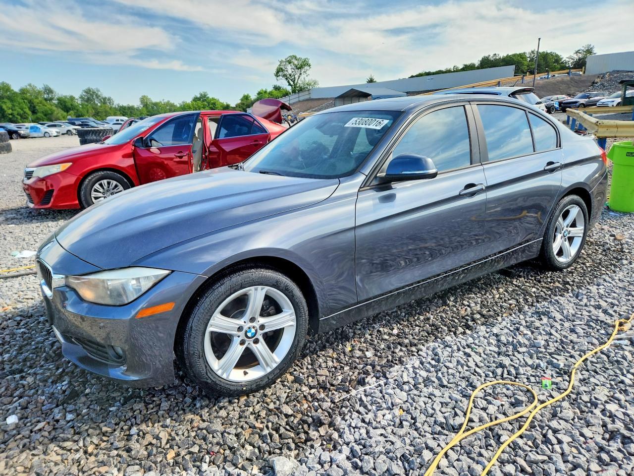 2014 BMW 320 I xDrive - zdjęcie główne