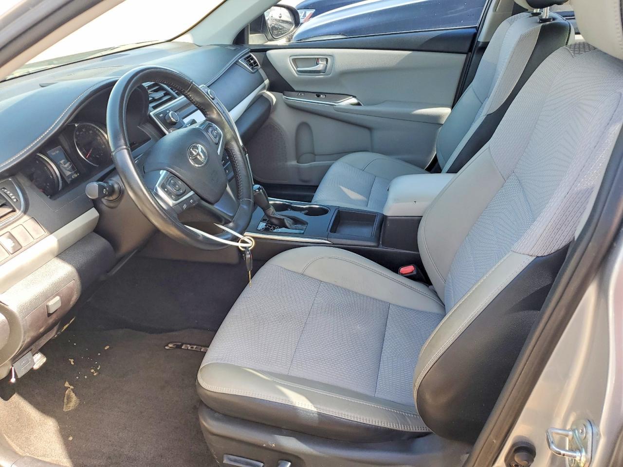 2016 Toyota Camry Base/Se/Le/Xle - zdjęcie 7