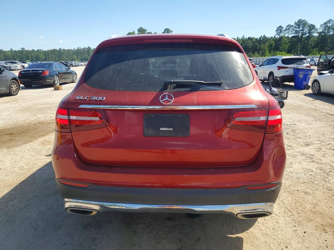 2018 Mercedes-Benz Glc 300 - zdjęcie 6