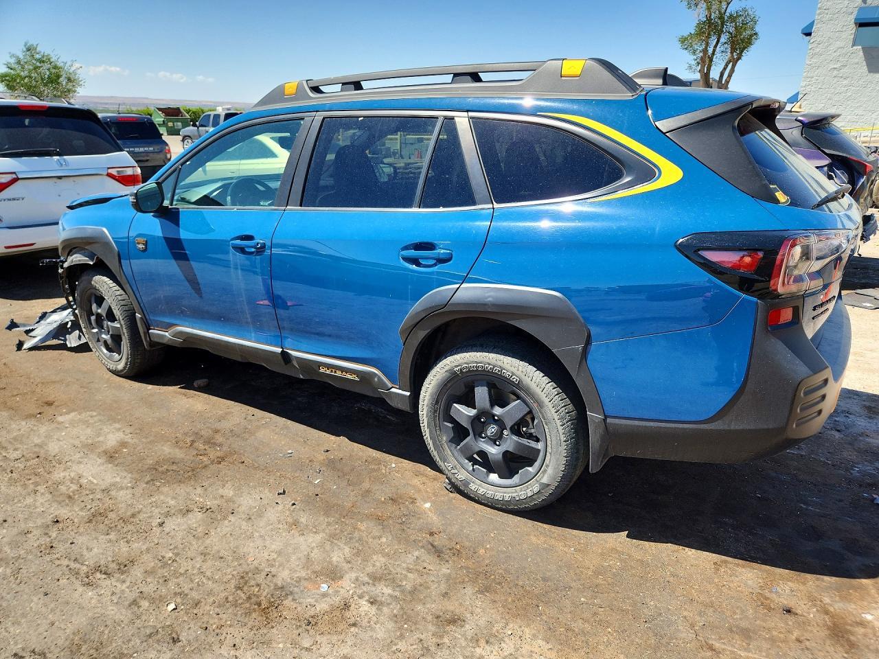 2023 Subaru Outback Wilderness - zdjęcie 2