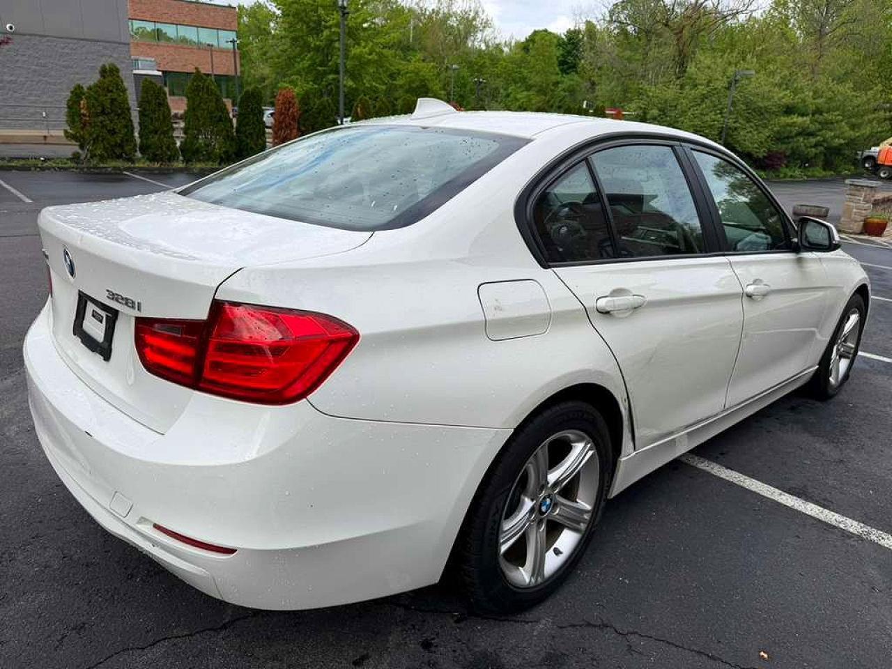 2014 BMW 328 Xi - zdjęcie 3