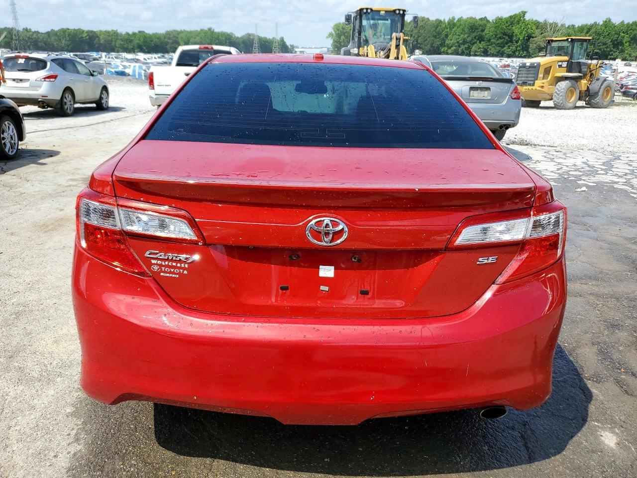 2014 Toyota Camry Se - zdjęcie 6