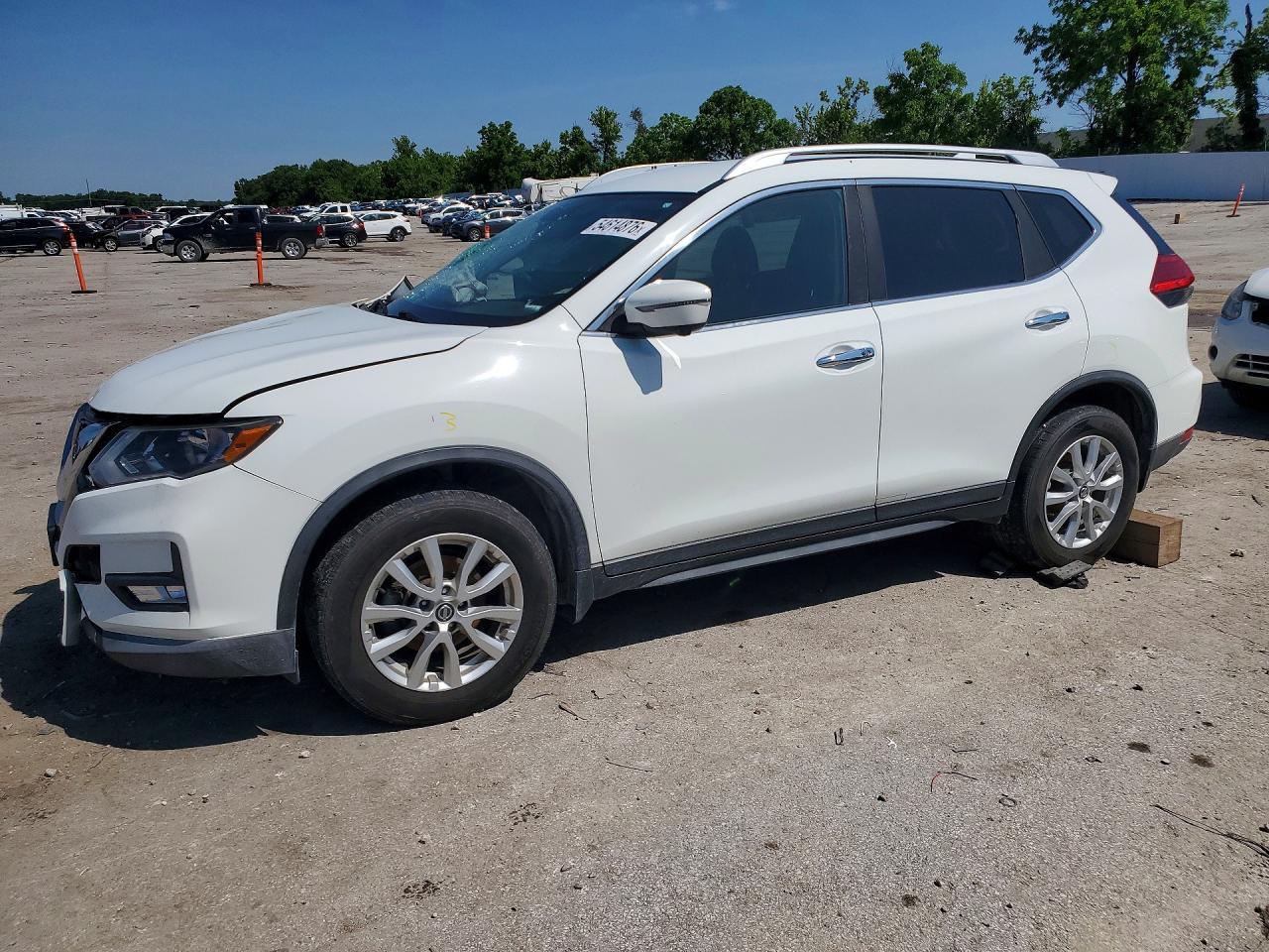 2017 Nissan Rogue Sv - zdjęcie główne