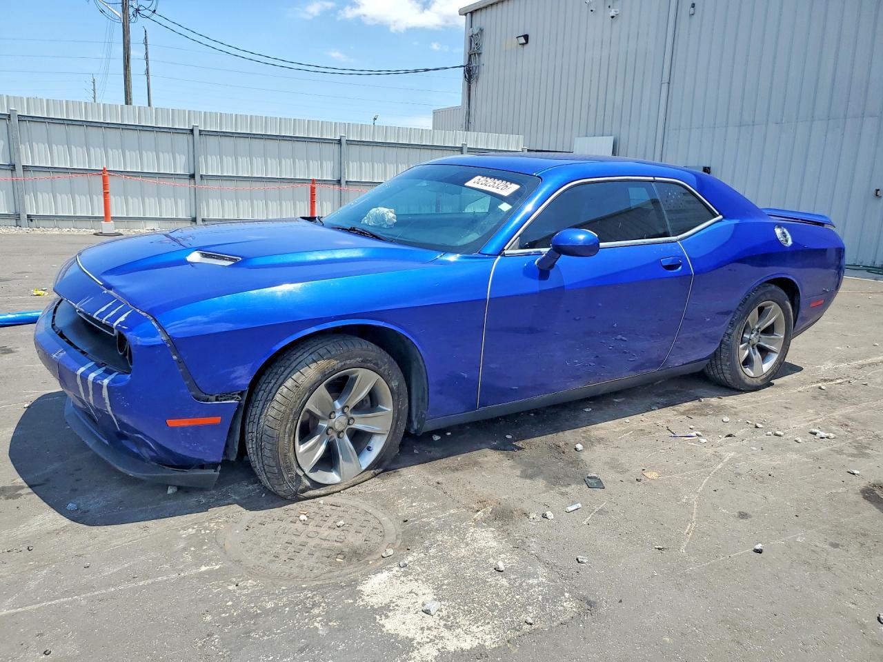 2021 Dodge Challenger Sxt - zdjęcie główne