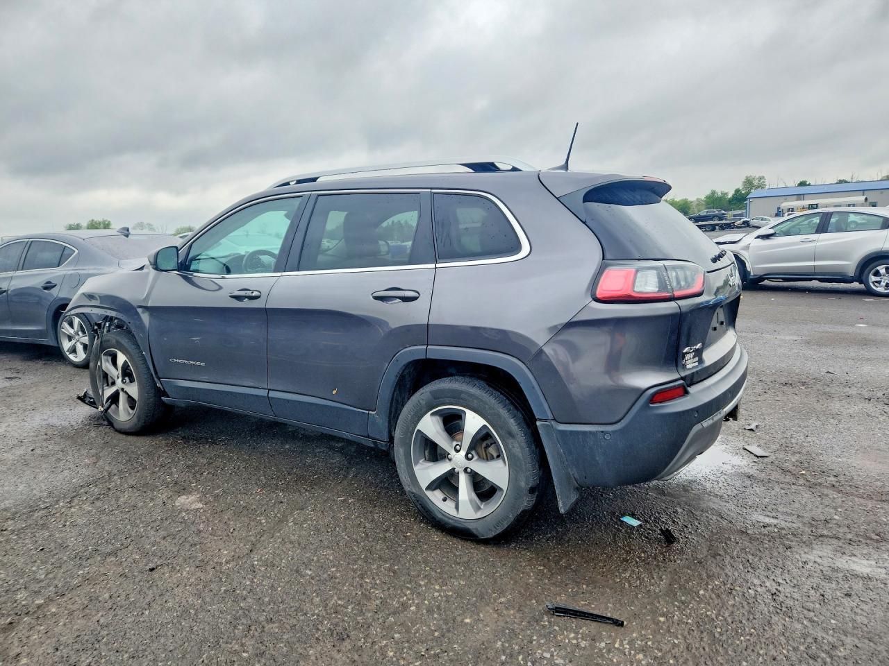 2020 Jeep Cherokee Limited - zdjęcie 2