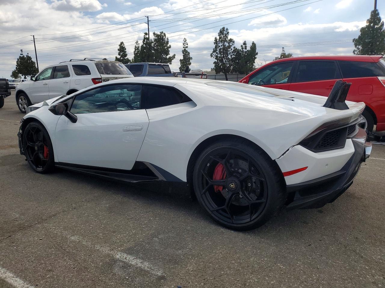 2018 Lamborghini Huracan Performante - zdjęcie 2