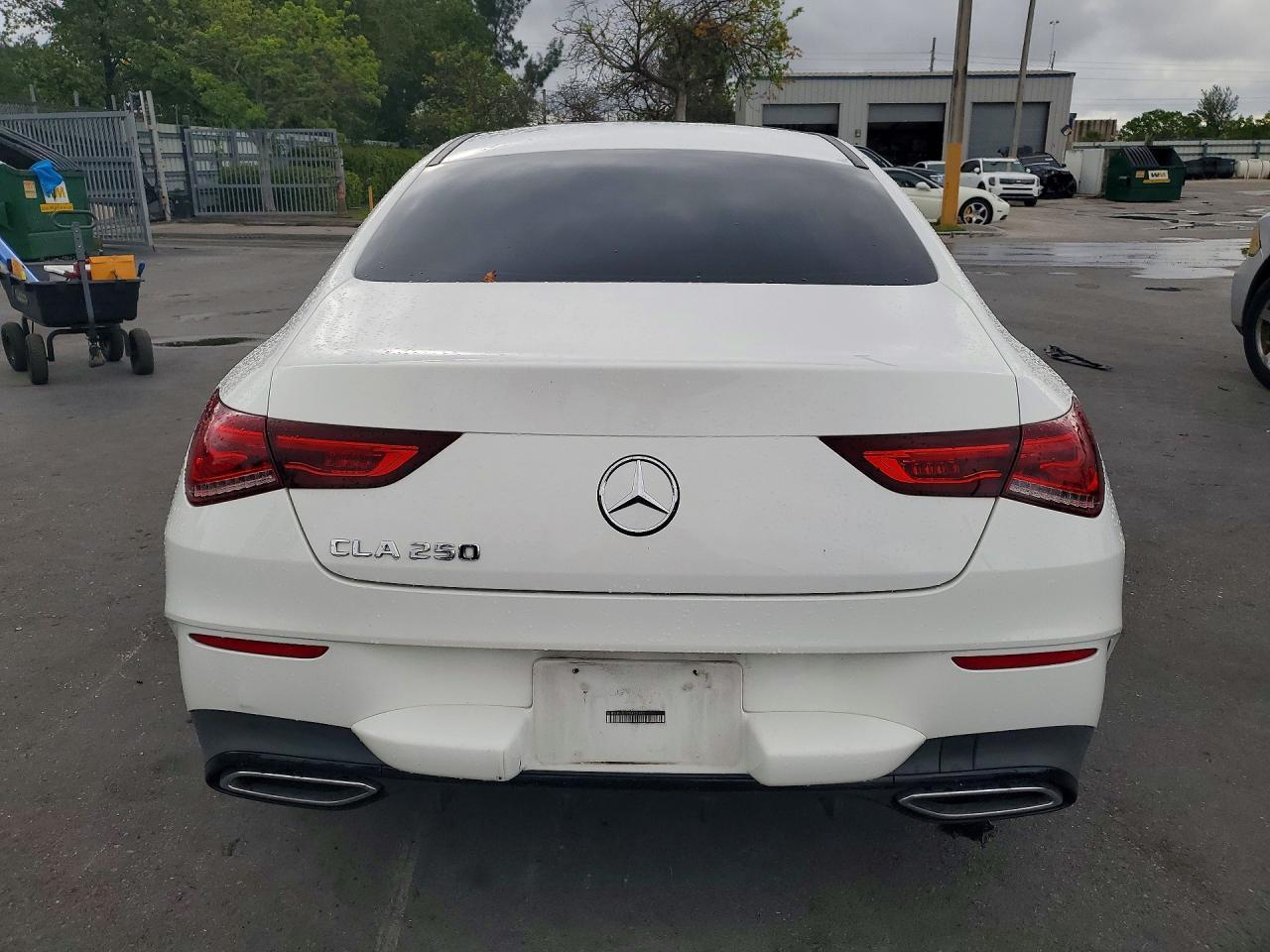 2023 Mercedes-Benz Cla 250 - zdjęcie 6